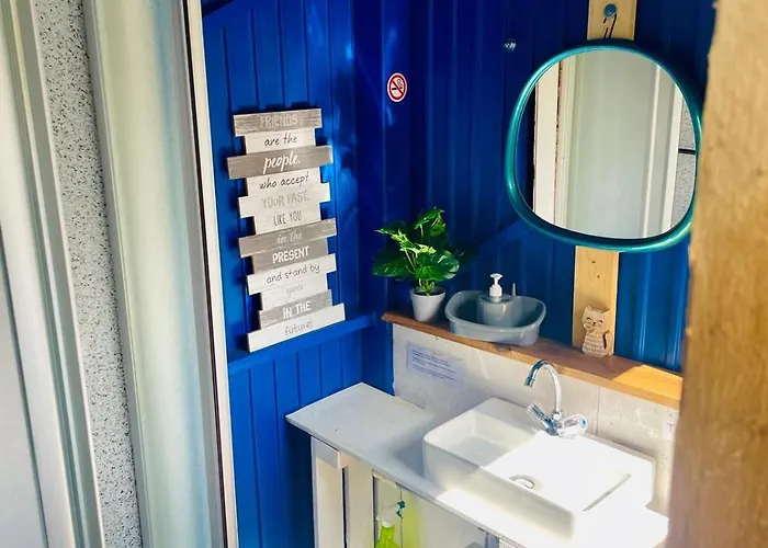 Waldcamp Gruenzeit-Naturunterkuenfte, Upcycling Caravans & Glamping Naehe Spreewald Bei Cottbus コットブス